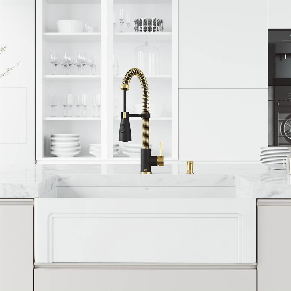 Vigo 33 in. Farmhouse Casement Apron Front Kitchen Sink with Deckplate and Brant Faucet in Matte Brushed Gold and Matte Black