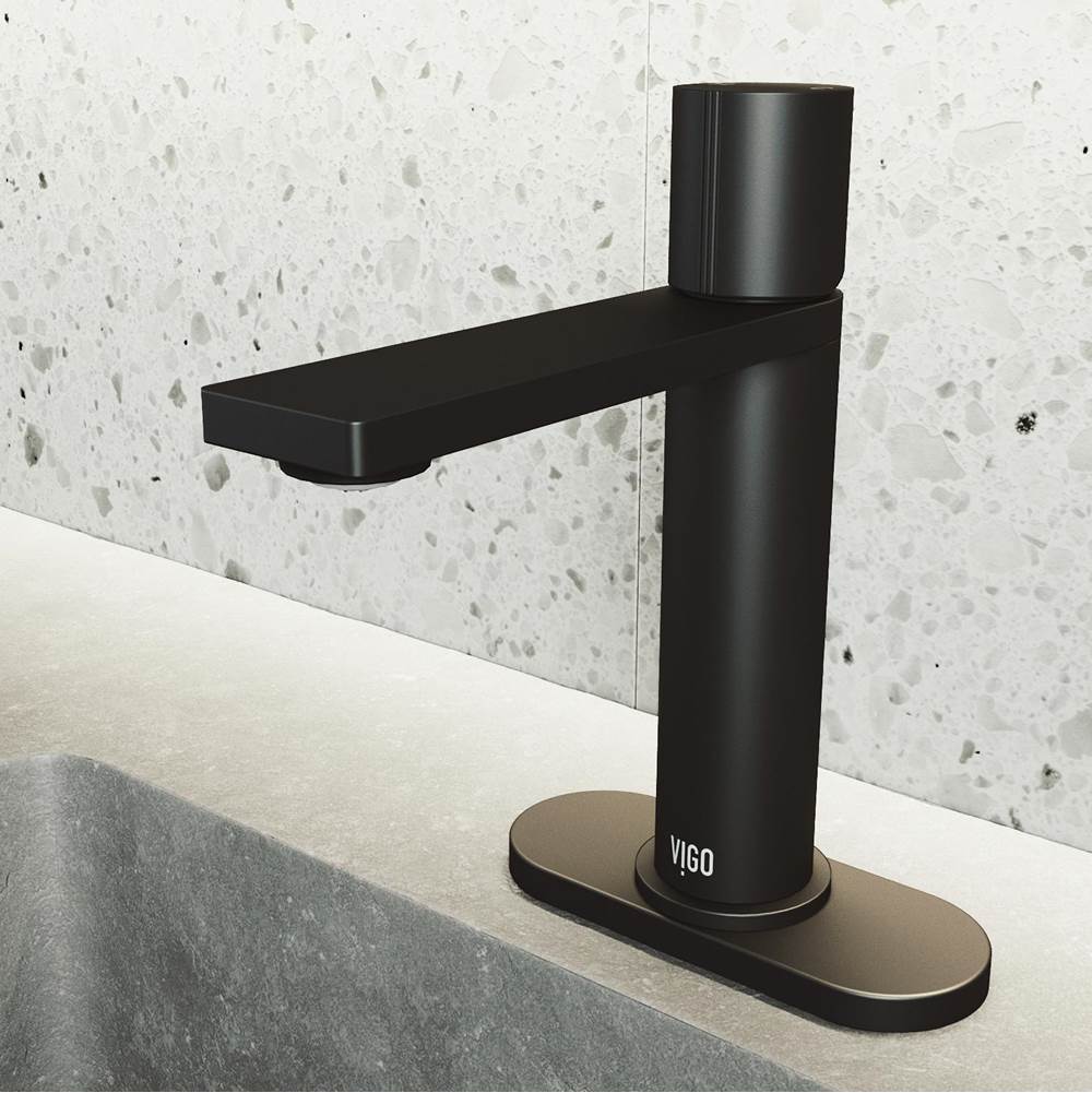 Vigo Halsey Single Hole Bathroom Faucet in Matte Black with Deck Plate